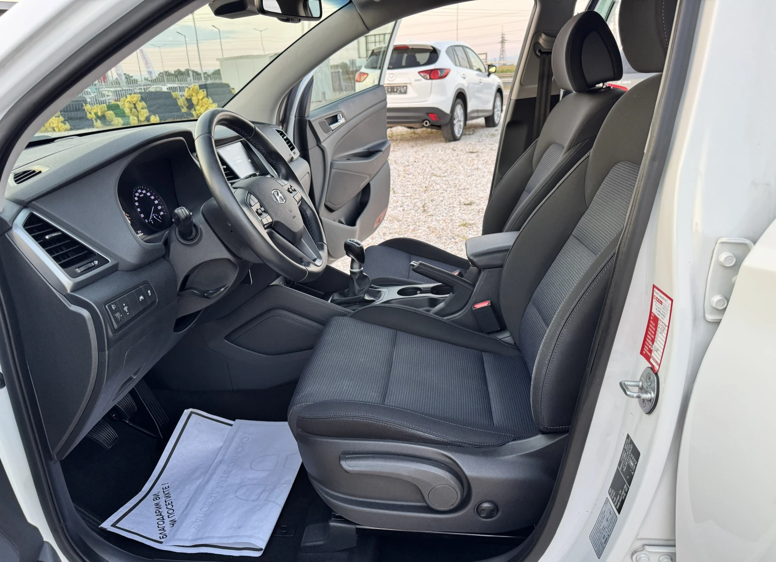 Hyundai Tucson 1.7 CRDI Xpossible 135000KM ТОП СЪСТОЯНИЕ, снимка 5 - Автомобили и джипове - 55560253