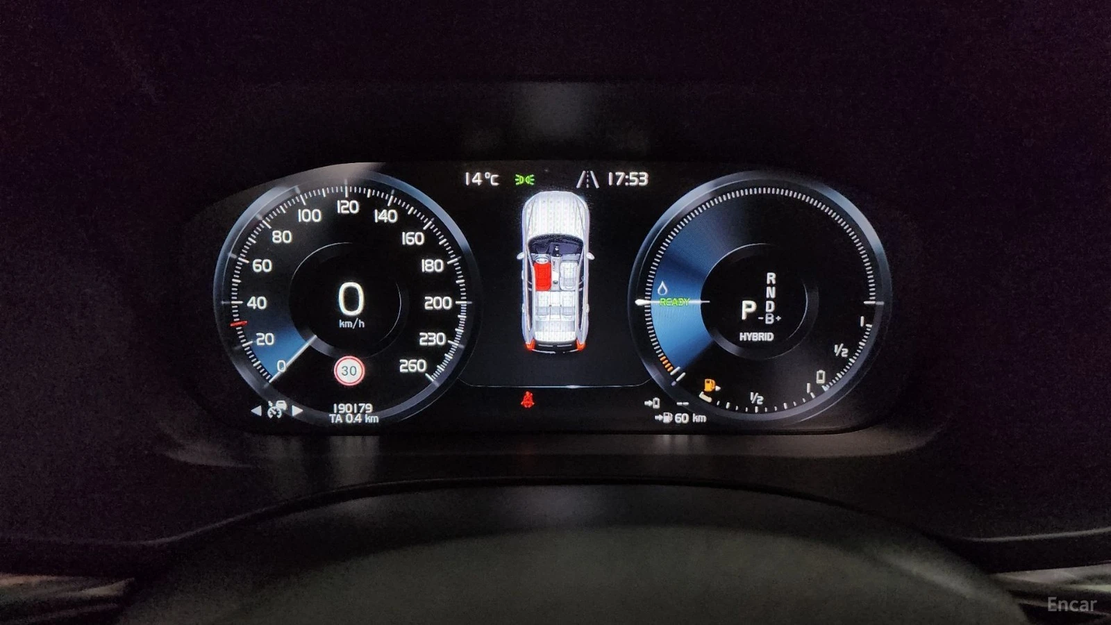 Volvo XC60 * T8* R* ПАНО* KEYLESS* Camera* ПОДГРЕВ* , снимка 8 - Автомобили и джипове - 55573241