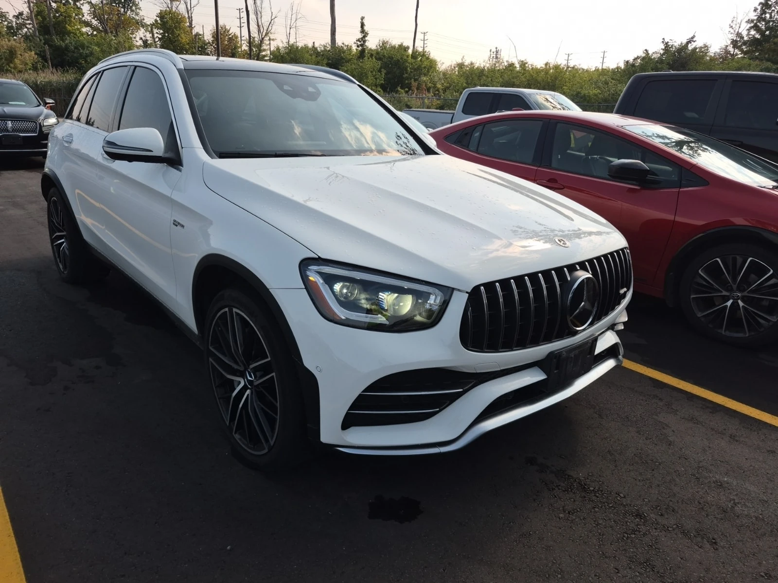 Mercedes-Benz GLC 43 AMG * Multibeam * Burmester * CARFAX * , снимка 2 - Автомобили и джипове - 56159102