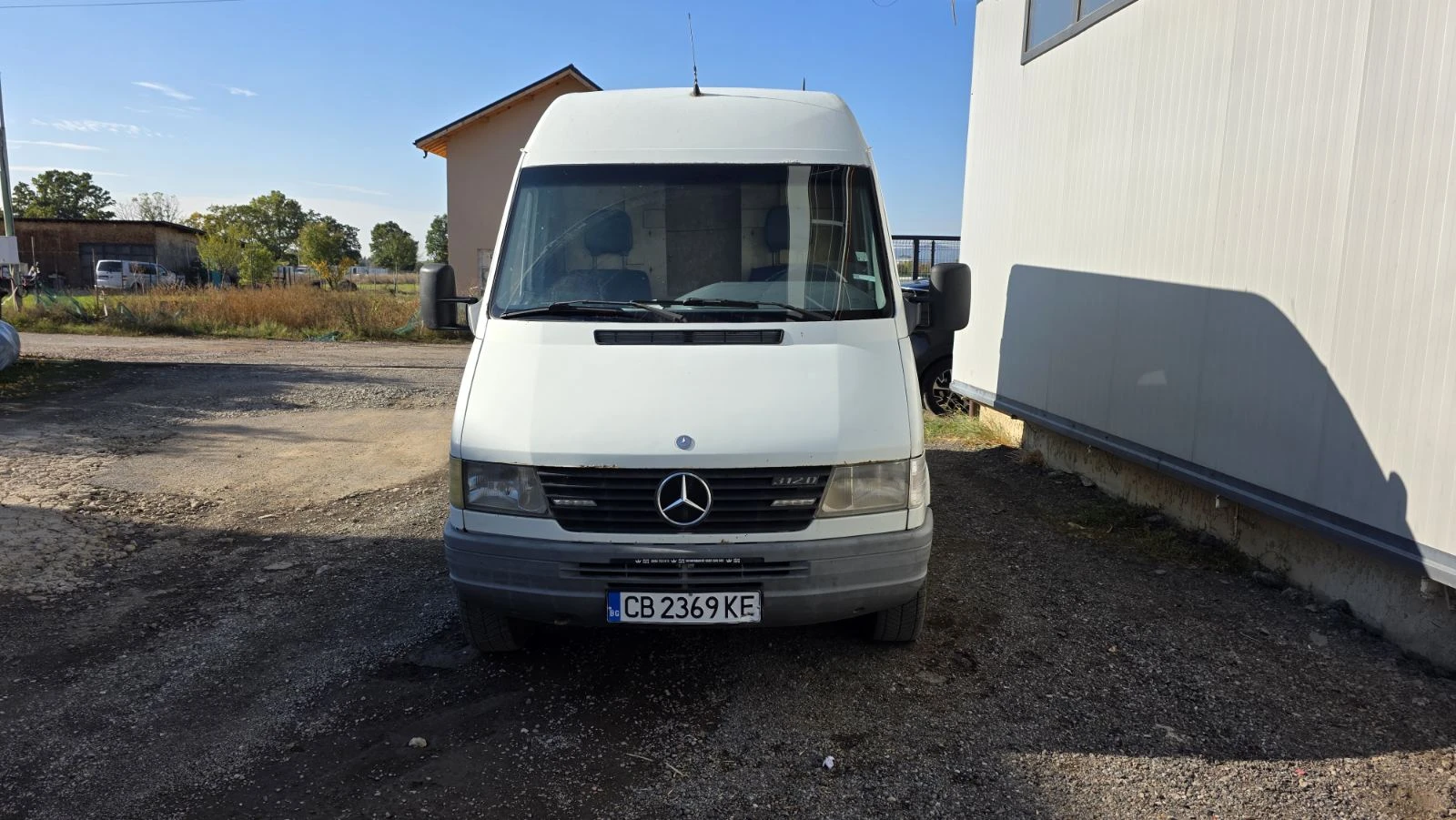 Mercedes-Benz 312  - изображение 9