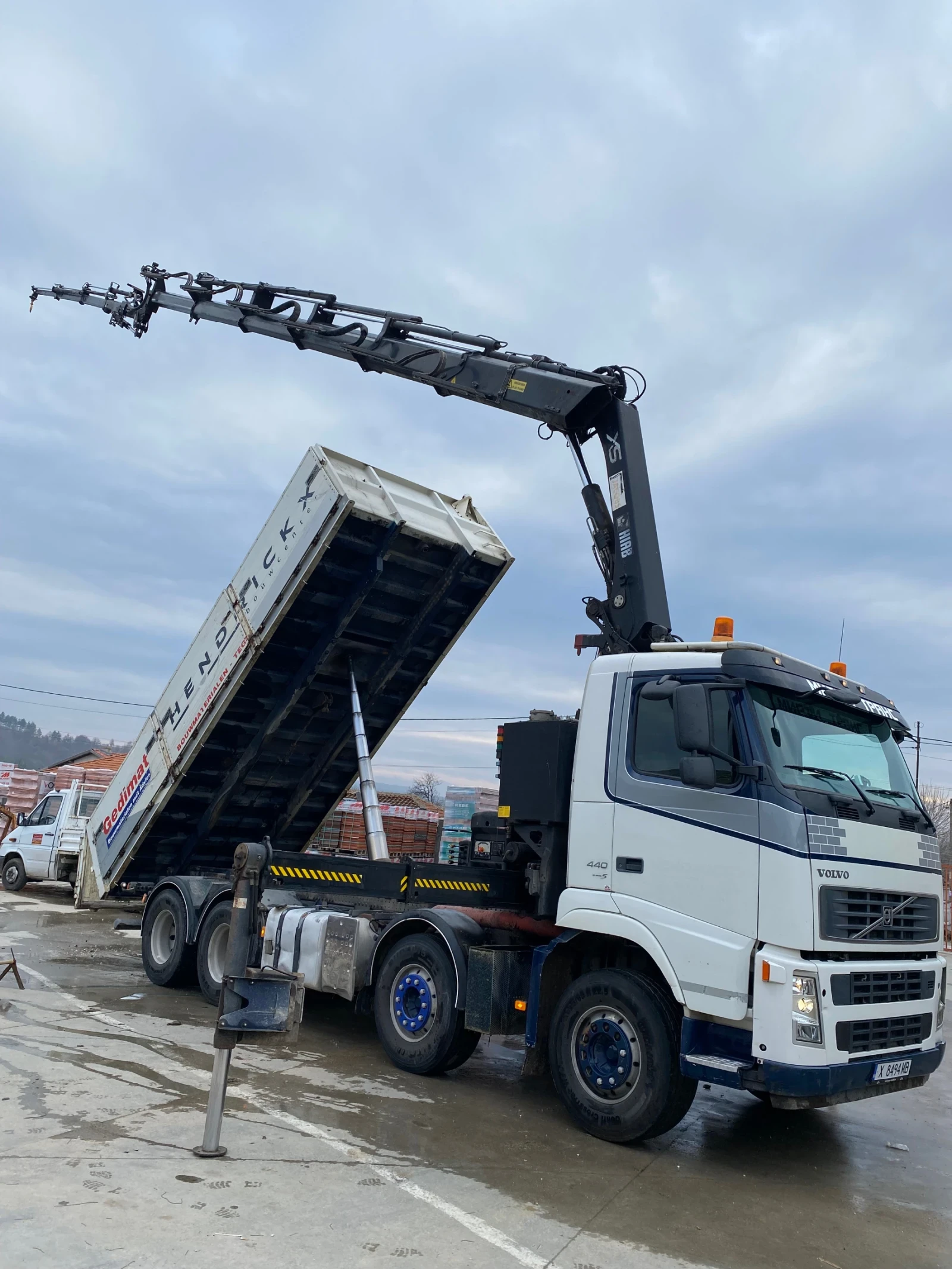 Volvo Fh САМОСВАЛ - изображение 5