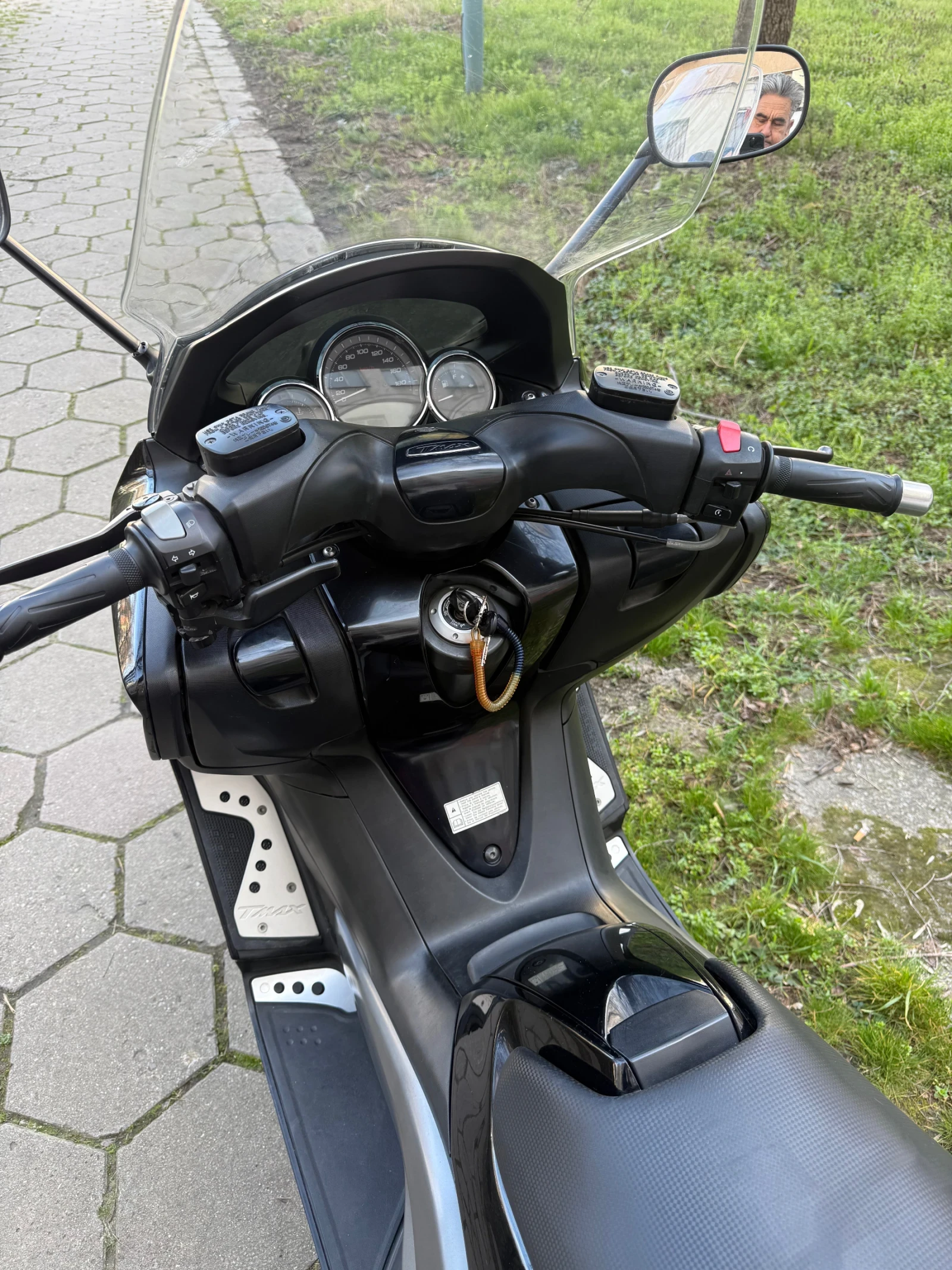 Yamaha T-max, снимка 5 - Мотоциклети и мототехника - 53928579