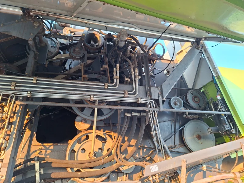 Комбайн Claas Lexion 450, снимка 7 - Селскостопанска техника - 52806172