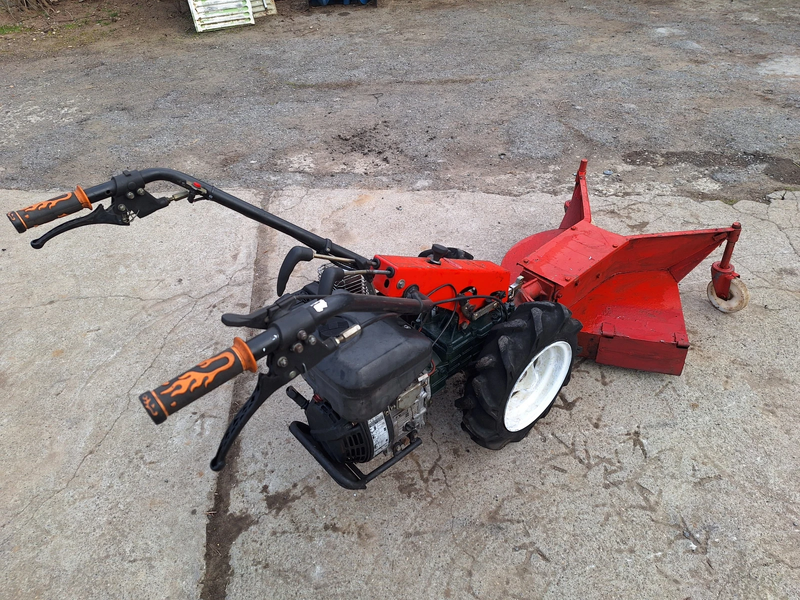 Сенокосачка BCS Мулчираща тава с мотоблок Goldoni 9к.с., снимка 6 - Селскостопанска техника - 30289373