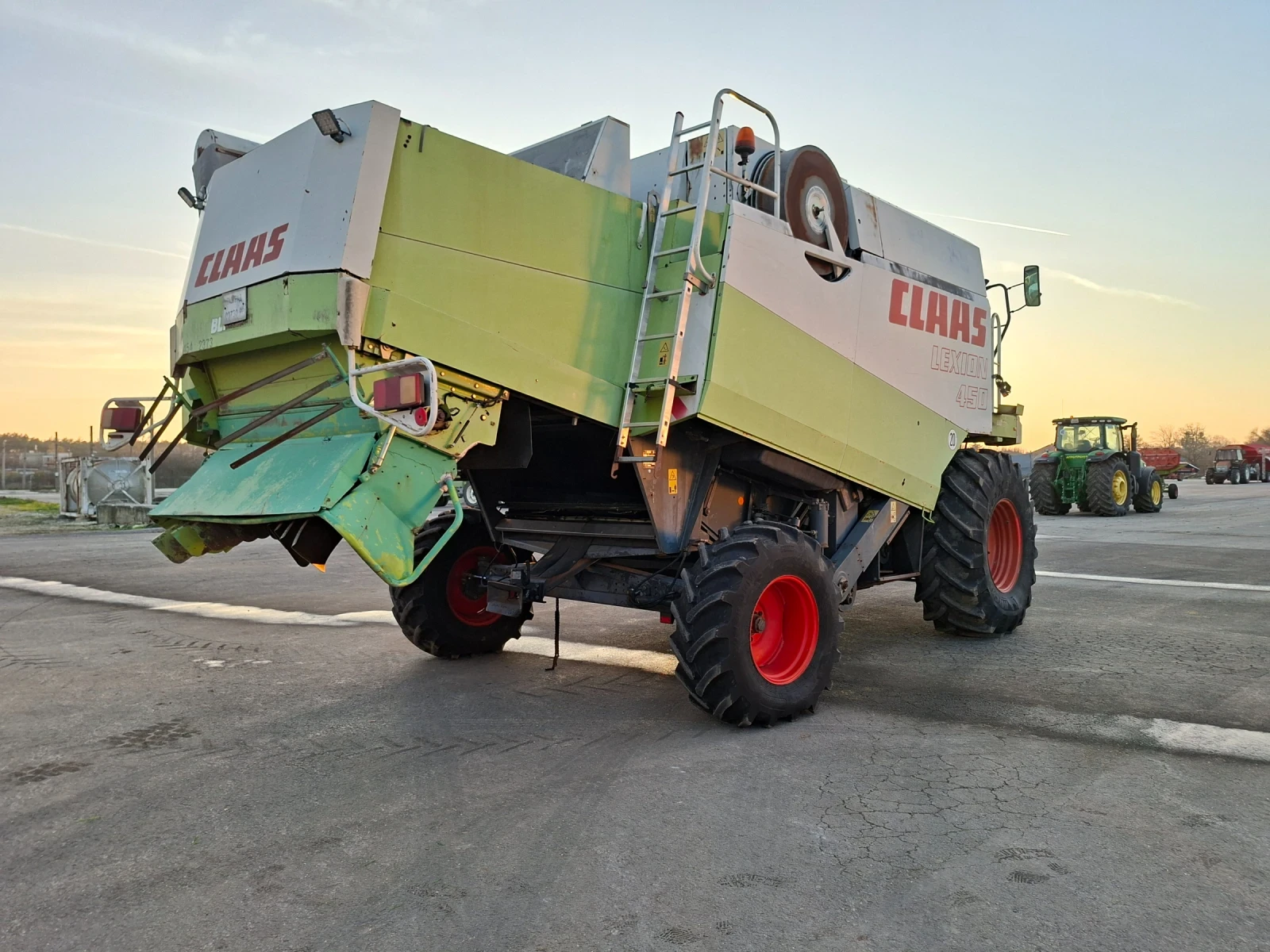 ������� Claas Lexion 450 | Mobile.bg � ����������� 4