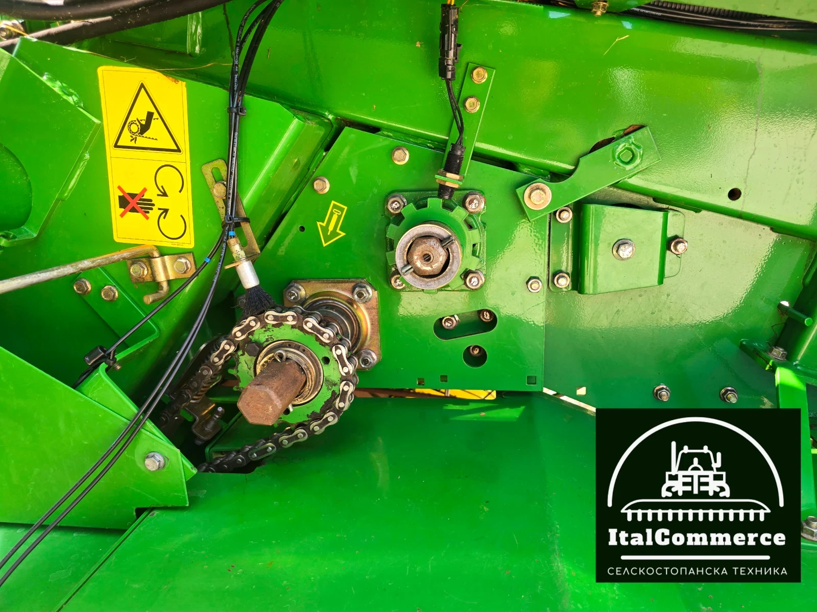 Балировачка John Deere 592 Мрежа+ сезал ТОП СЪСТОЯНИЕ, снимка 10 - Селскостопанска техника - 55155463