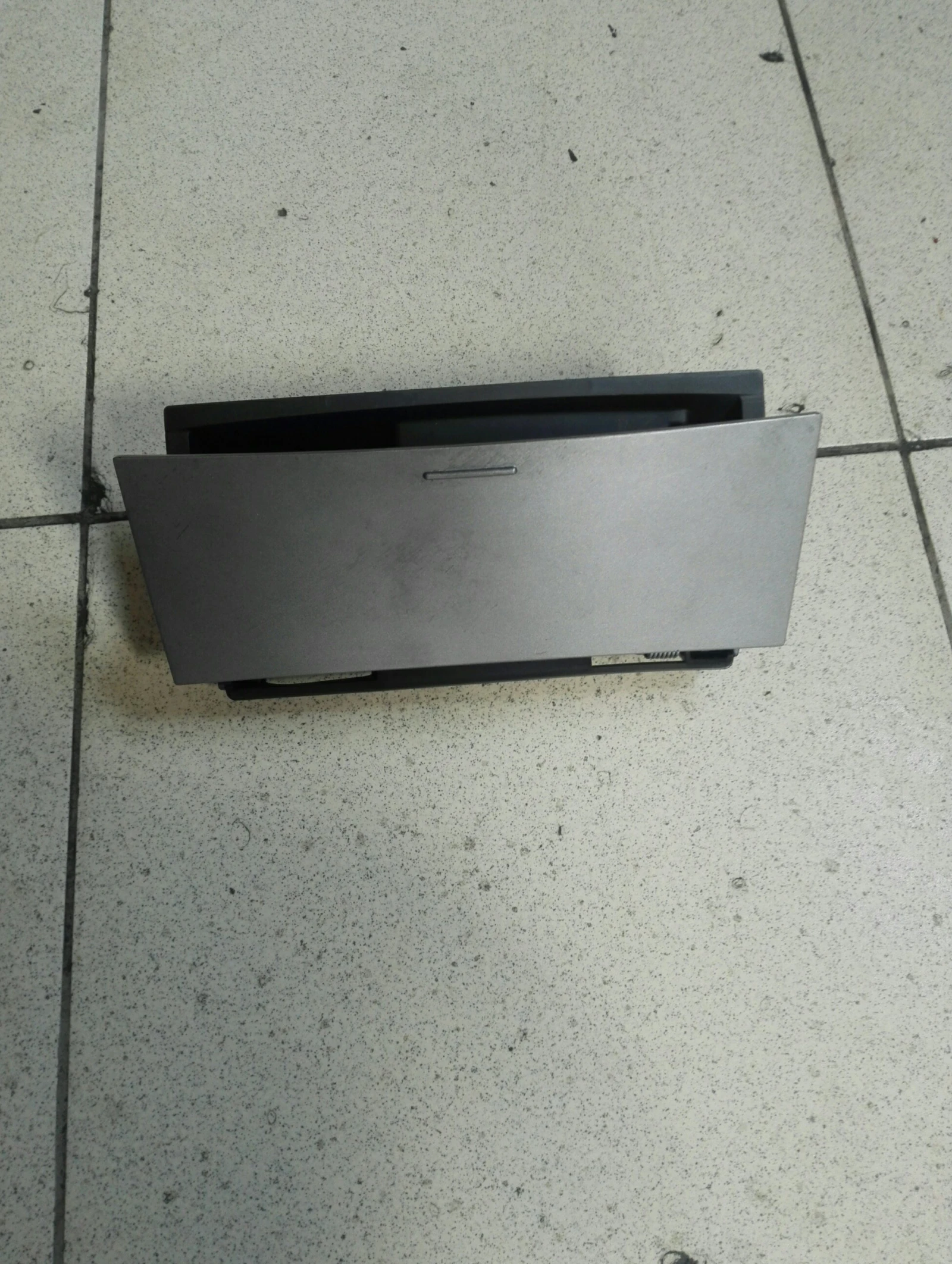 �������� ������ ���� 407 (10) | Mobile.bg � ����������� 1