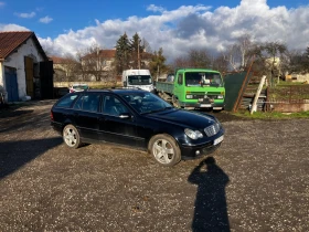 Mercedes-Benz C 220, снимка 1
