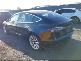 Tesla Model 3 Long Range/Mid Range, снимка 3