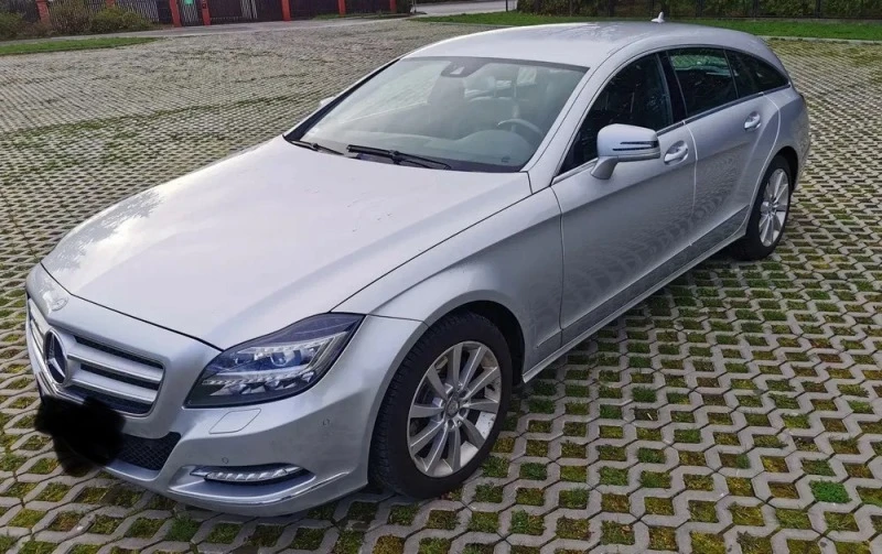 Mercedes-Benz CLS 350 kombi sedan 350cdi AMG line, снимка 2 - Автомобили и джипове - 47430533