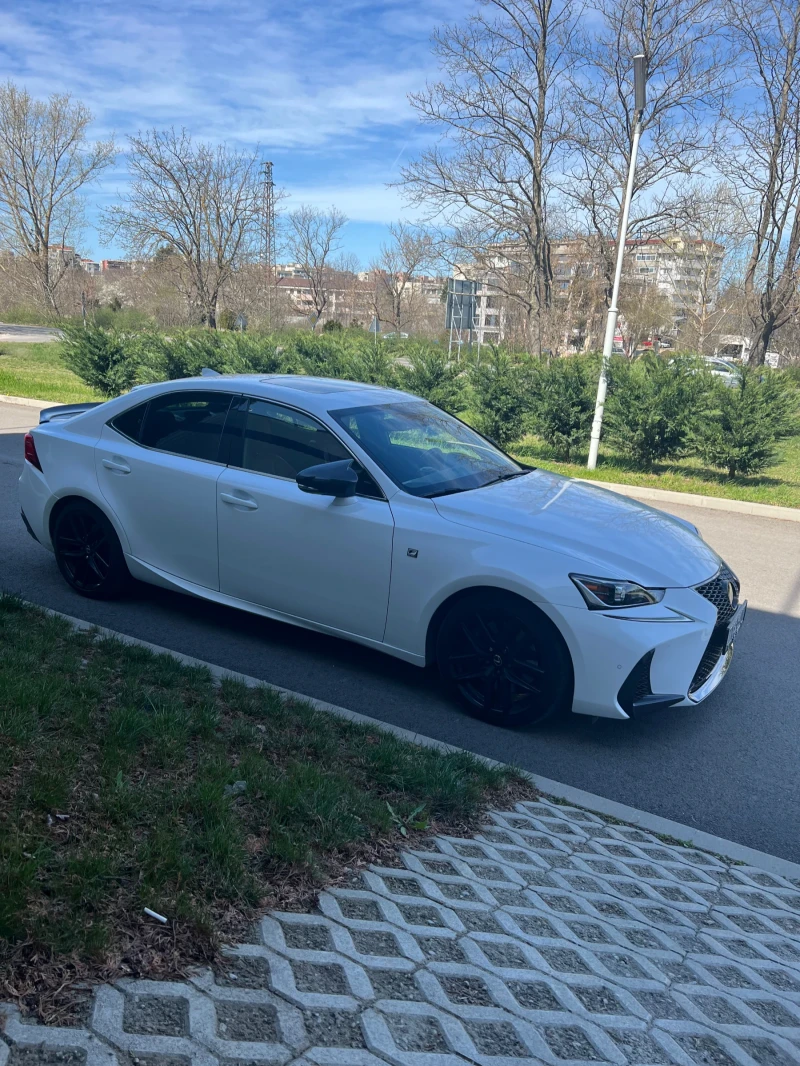 Lexus IS 300 F sport Facelift, снимка 3 - Автомобили и джипове - 47396595