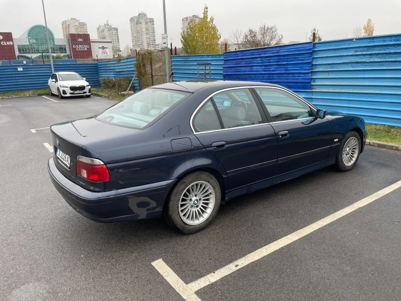 BMW 520, снимка 11 - Автомобили и джипове - 47973743