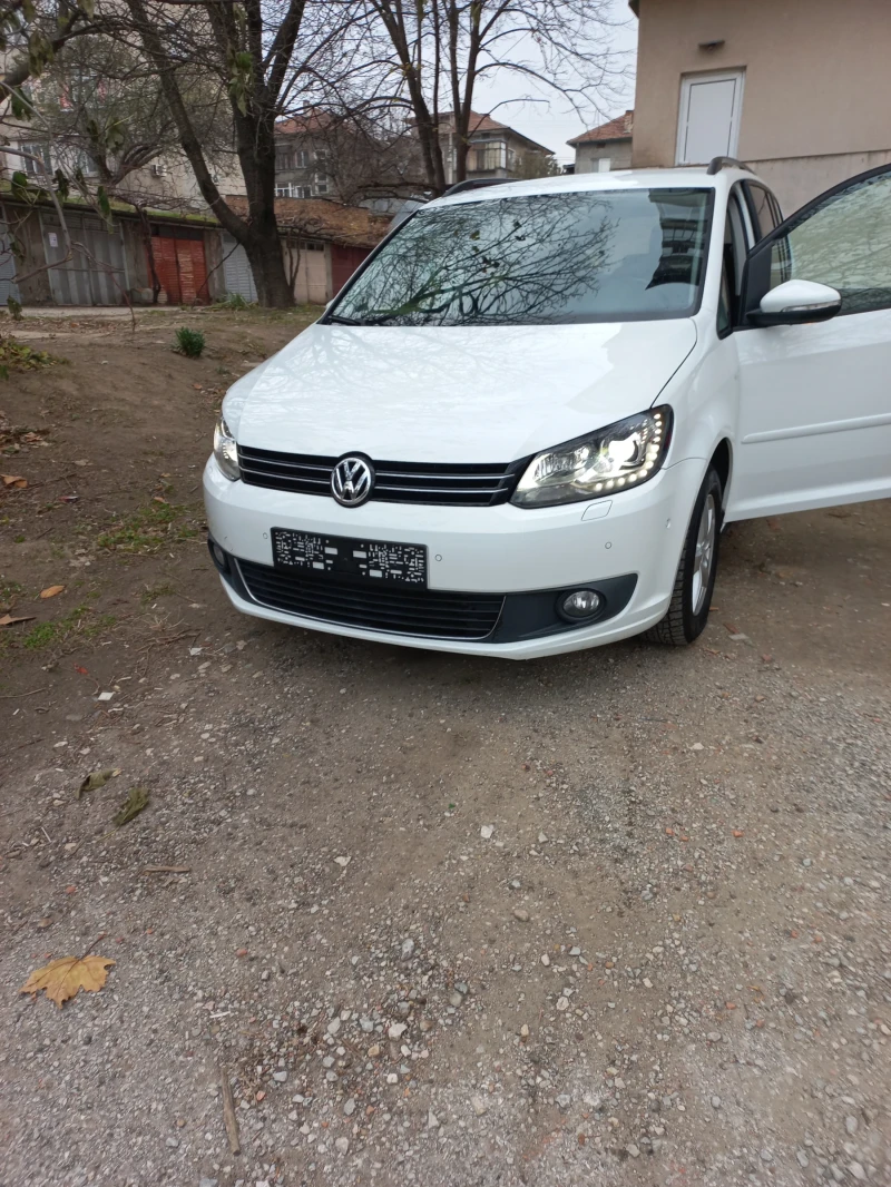 VW Touran, снимка 5 - Автомобили и джипове - 48295119