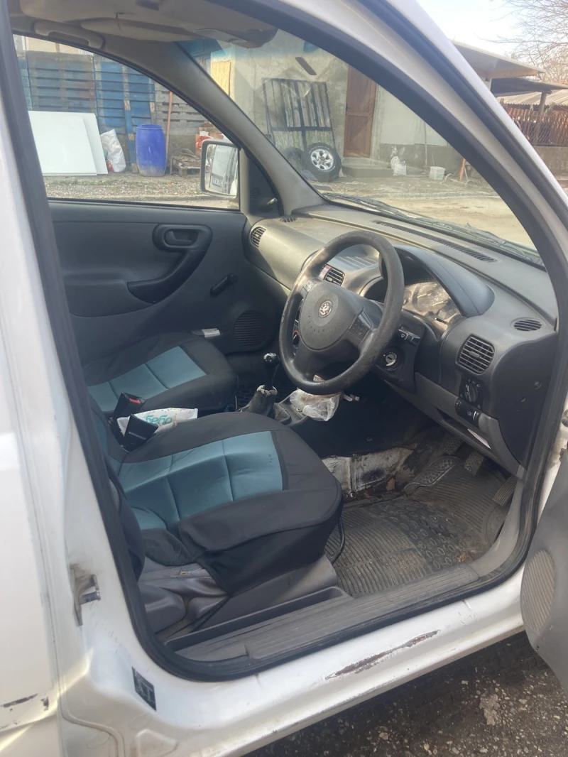 Opel Combo vauxhall, снимка 8 - Автомобили и джипове - 48352351