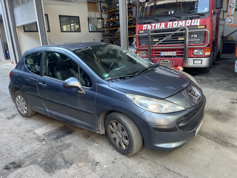 Peugeot 207 1.4i, снимка 2 - Автомобили и джипове - 48602855