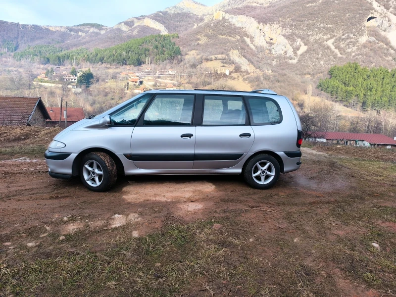 Renault Espace 2.2TD 113ps, снимка 8 - Автомобили и джипове - 48764747