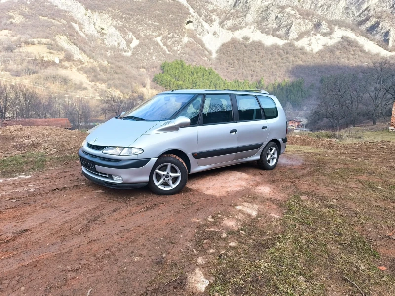 Renault Espace 2.2TD 113ps, снимка 9 - Автомобили и джипове - 48764747