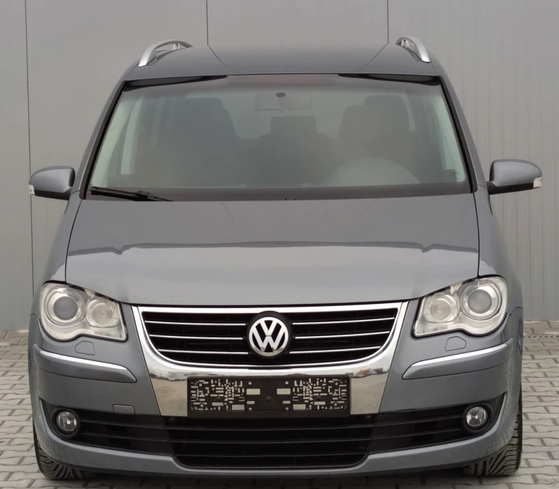 VW Touran 1.9TDI* 105к.с* , снимка 2 - Автомобили и джипове - 49236201