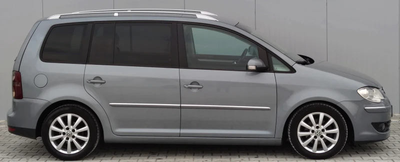 VW Touran 1.9TDI* 105к.с* , снимка 8 - Автомобили и джипове - 49236201