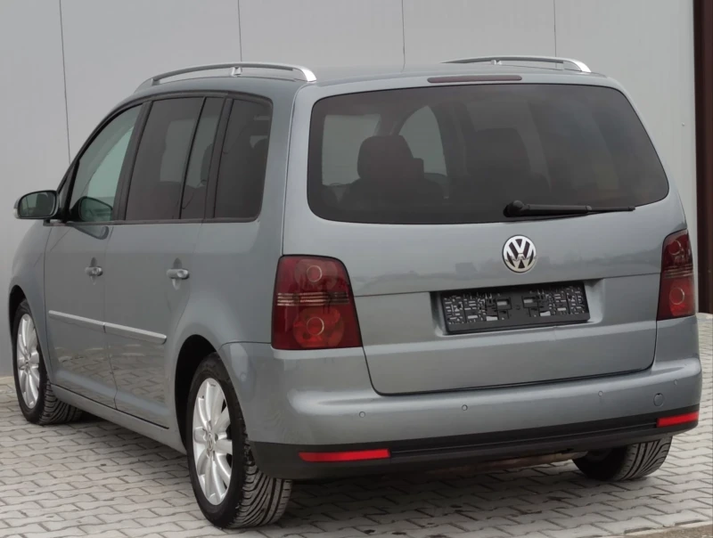 VW Touran 1.9TDI* 105к.с* , снимка 4 - Автомобили и джипове - 49236201