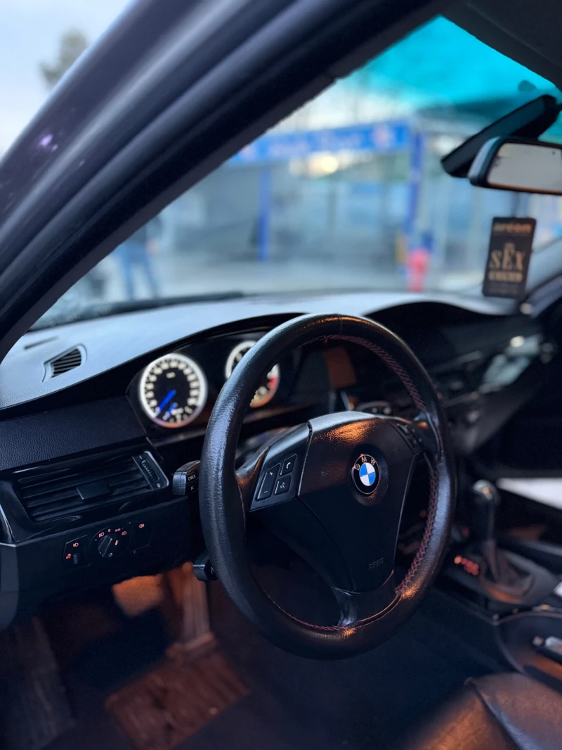 BMW 530 3.0 218 M57 Euro 4 Швейцария, снимка 10 - Автомобили и джипове - 49228161