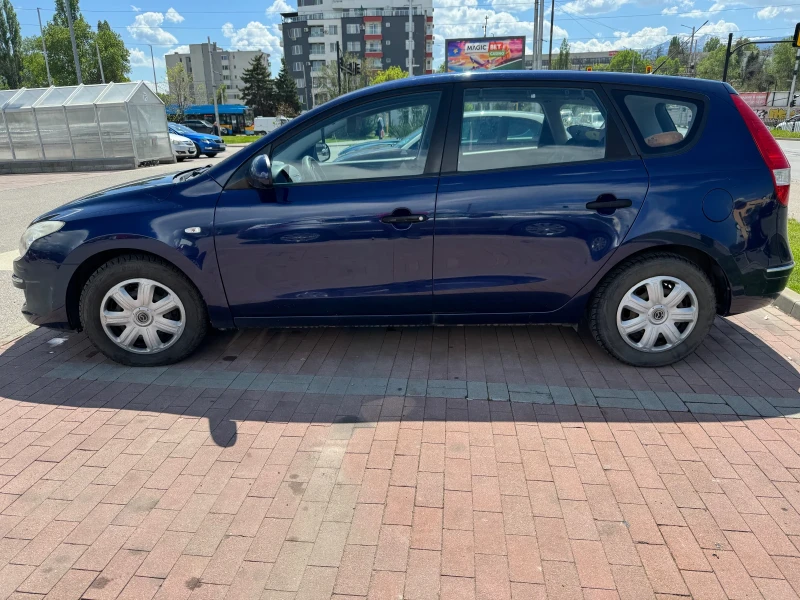 Hyundai I30, снимка 4 - Автомобили и джипове - 52242215