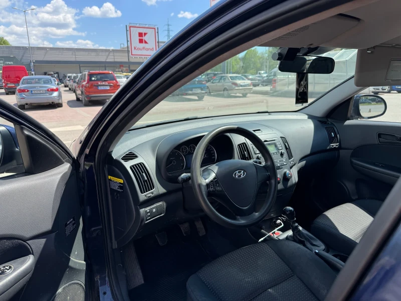 Hyundai I30, снимка 5 - Автомобили и джипове - 52242215