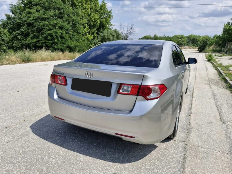 Honda Accord, снимка 9 - Автомобили и джипове - 52239046