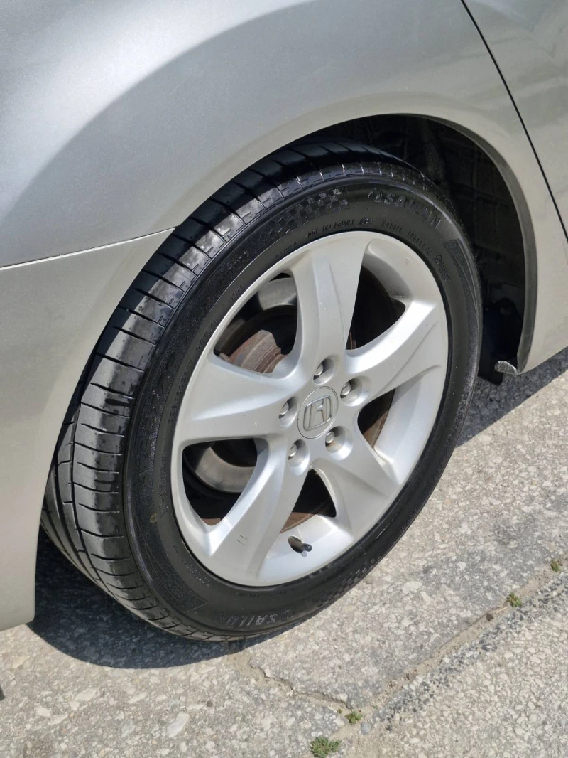 Honda Accord, снимка 11 - Автомобили и джипове - 52239046