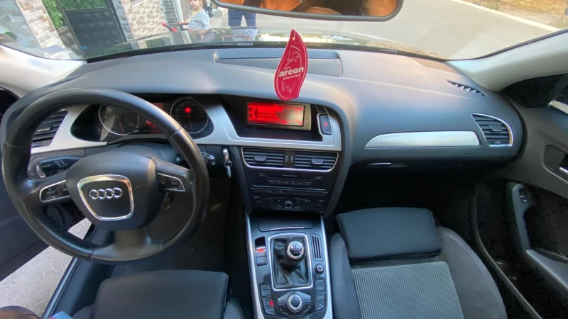 Audi A4, снимка 10 - Автомобили и джипове - 52424551