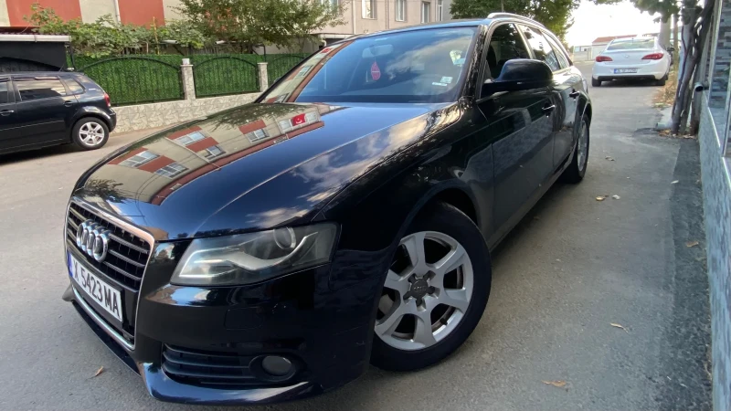 Audi A4, снимка 2 - Автомобили и джипове - 52424551