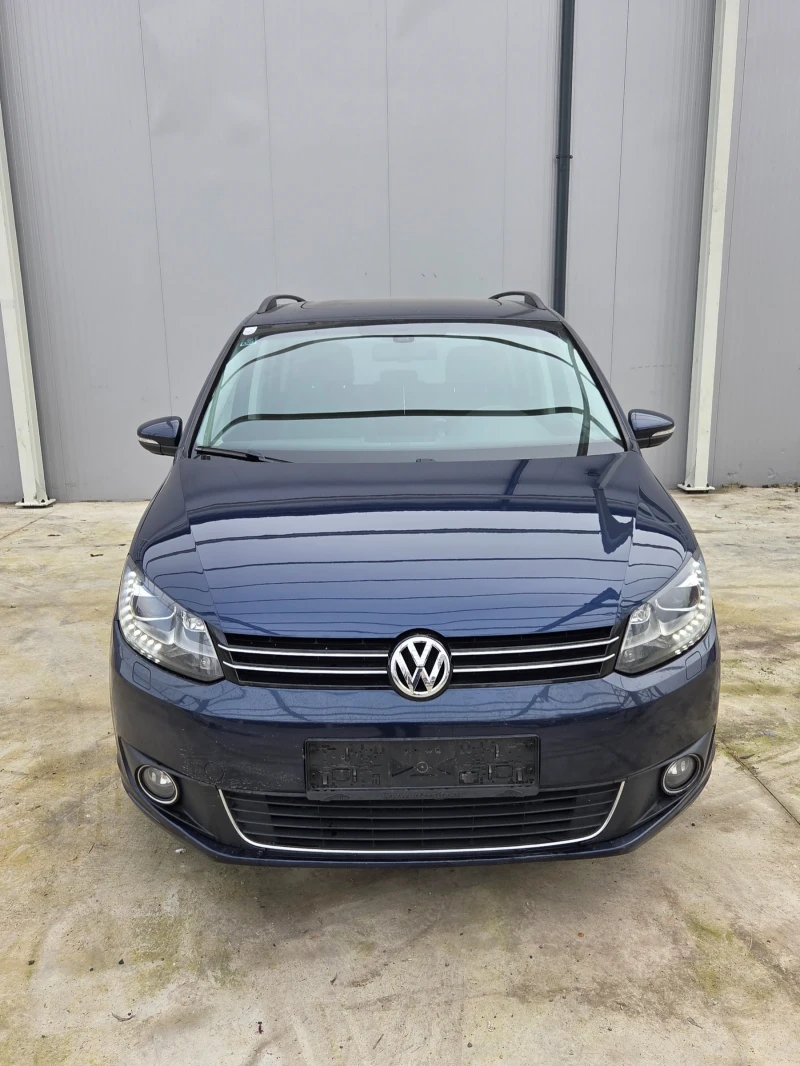 VW Touran 2.0 TDI, снимка 2 - Автомобили и джипове - 52860362