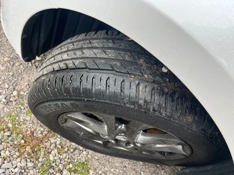 Mazda 3 2.0i TOP, снимка 16 - Автомобили и джипове - 52396829