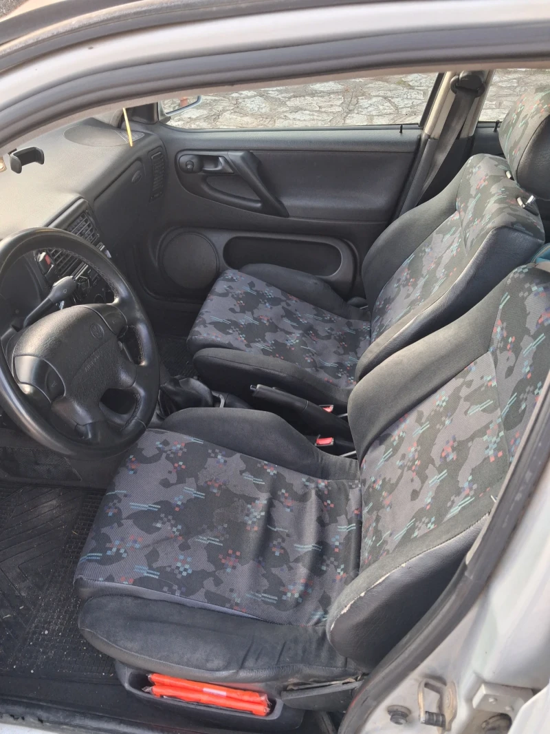 VW Polo, снимка 4 - Автомобили и джипове - 52433692