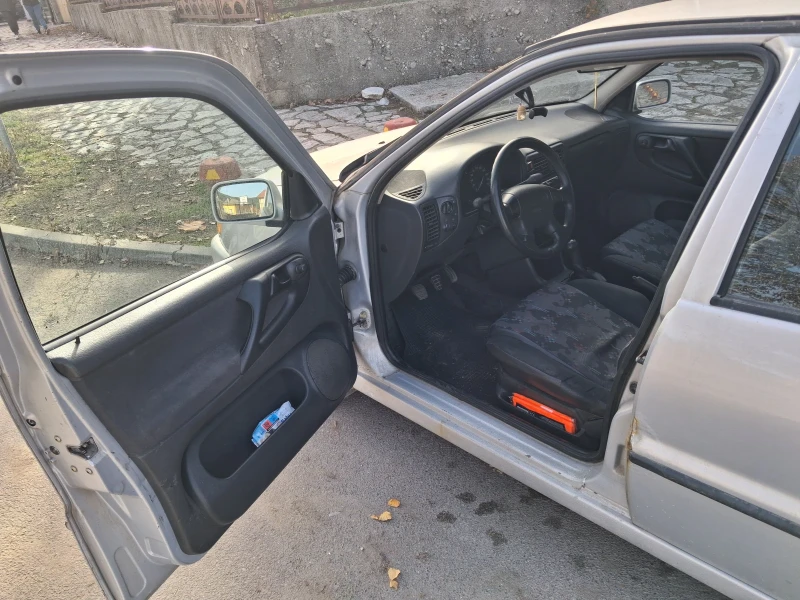 VW Polo, снимка 6 - Автомобили и джипове - 52433692