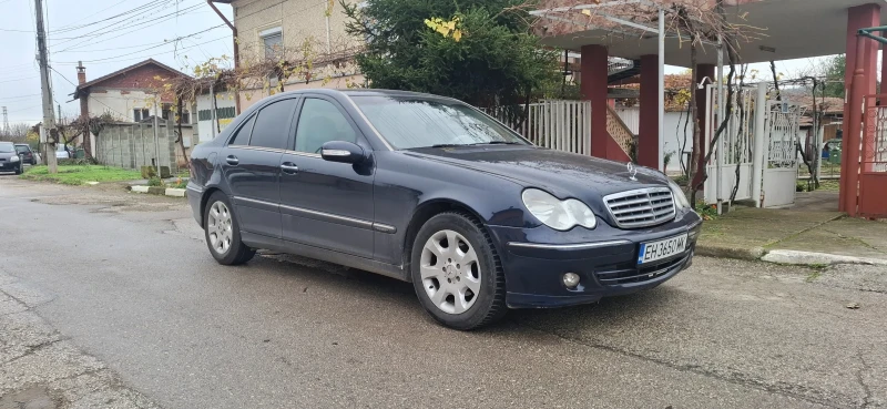 Mercedes-Benz C 220 2.2CDI-150 FACE, снимка 3 - Автомобили и джипове - 52502580