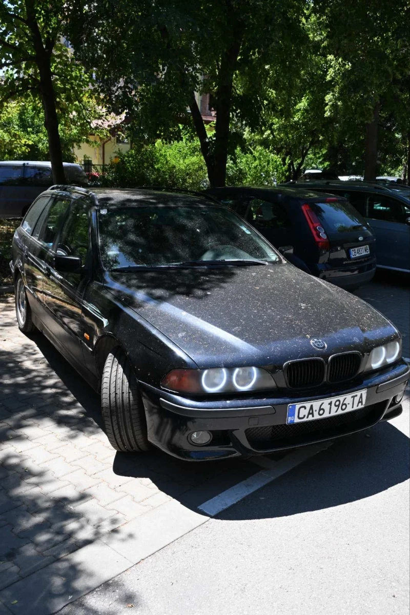 BMW 520, снимка 8 - Автомобили и джипове - 52553076