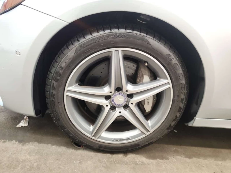 Mercedes-Benz E 400 * 4MATIC* BURMESTER* АМБИЕНТНО* PANORAMA* , снимка 17 - Автомобили и джипове - 53513714