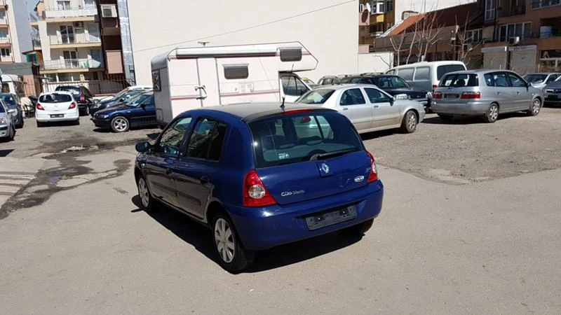 Renault Clio 12i GAZ, снимка 3 - Автомобили и джипове - 21212146