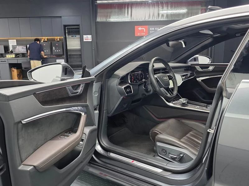 Audi A7 3.0 DDV Automatic, снимка 8 - Автомобили и джипове - 55722231