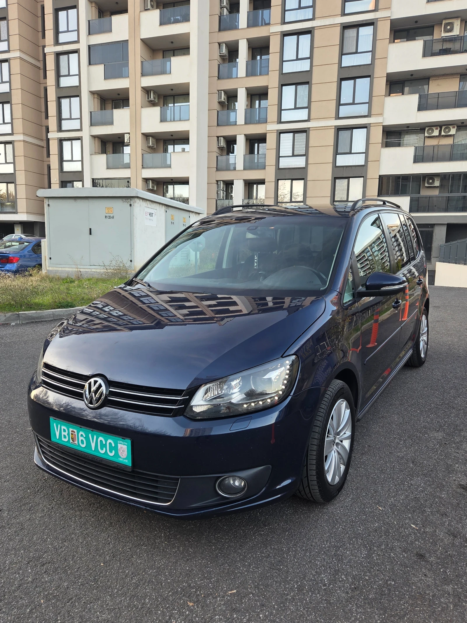 VW Touran 2.0 TDI, снимка 1