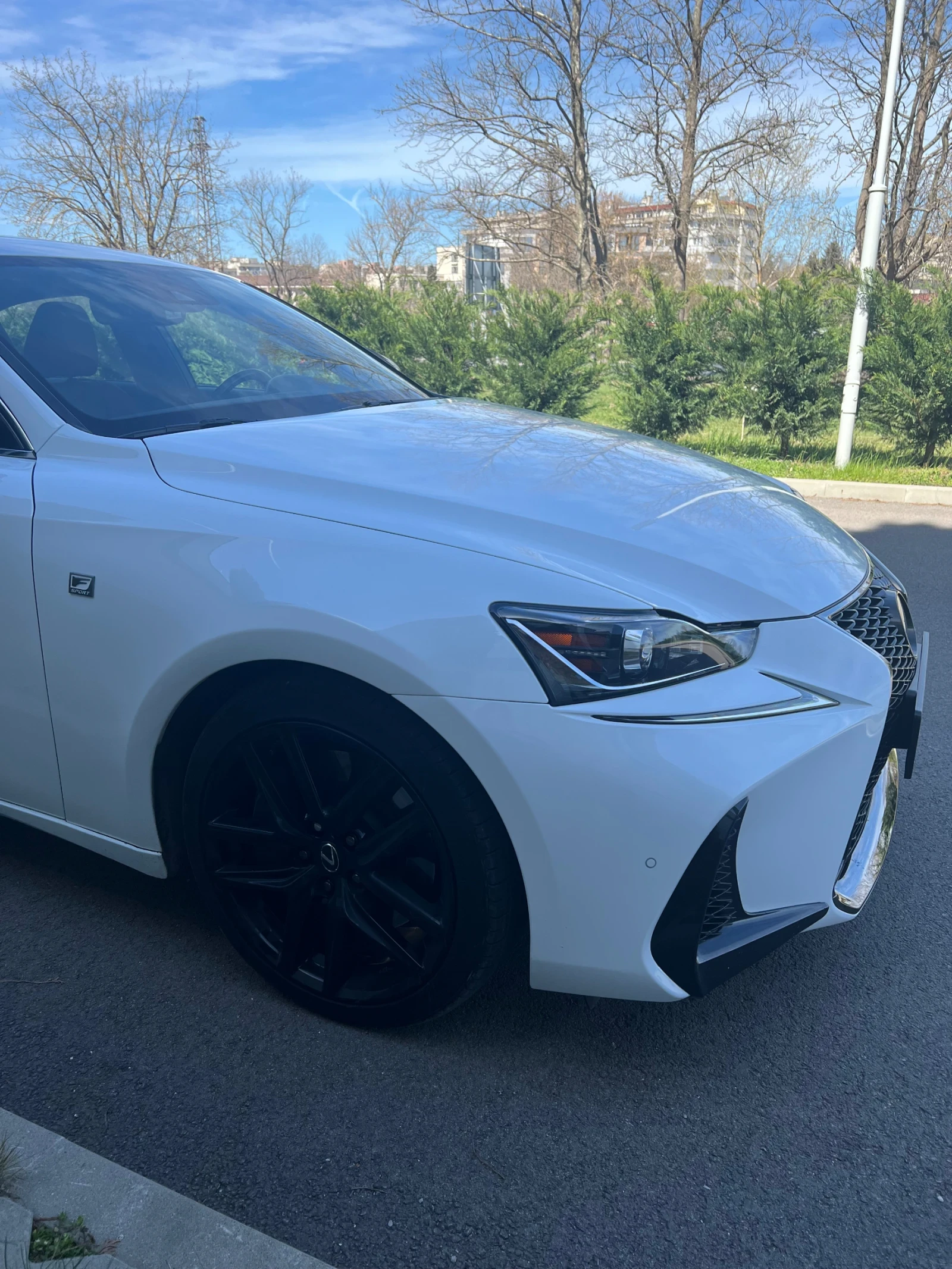 Lexus IS 300 F sport Facelift - изображение 5