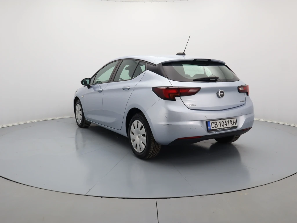 Opel Astra  - изображение 9