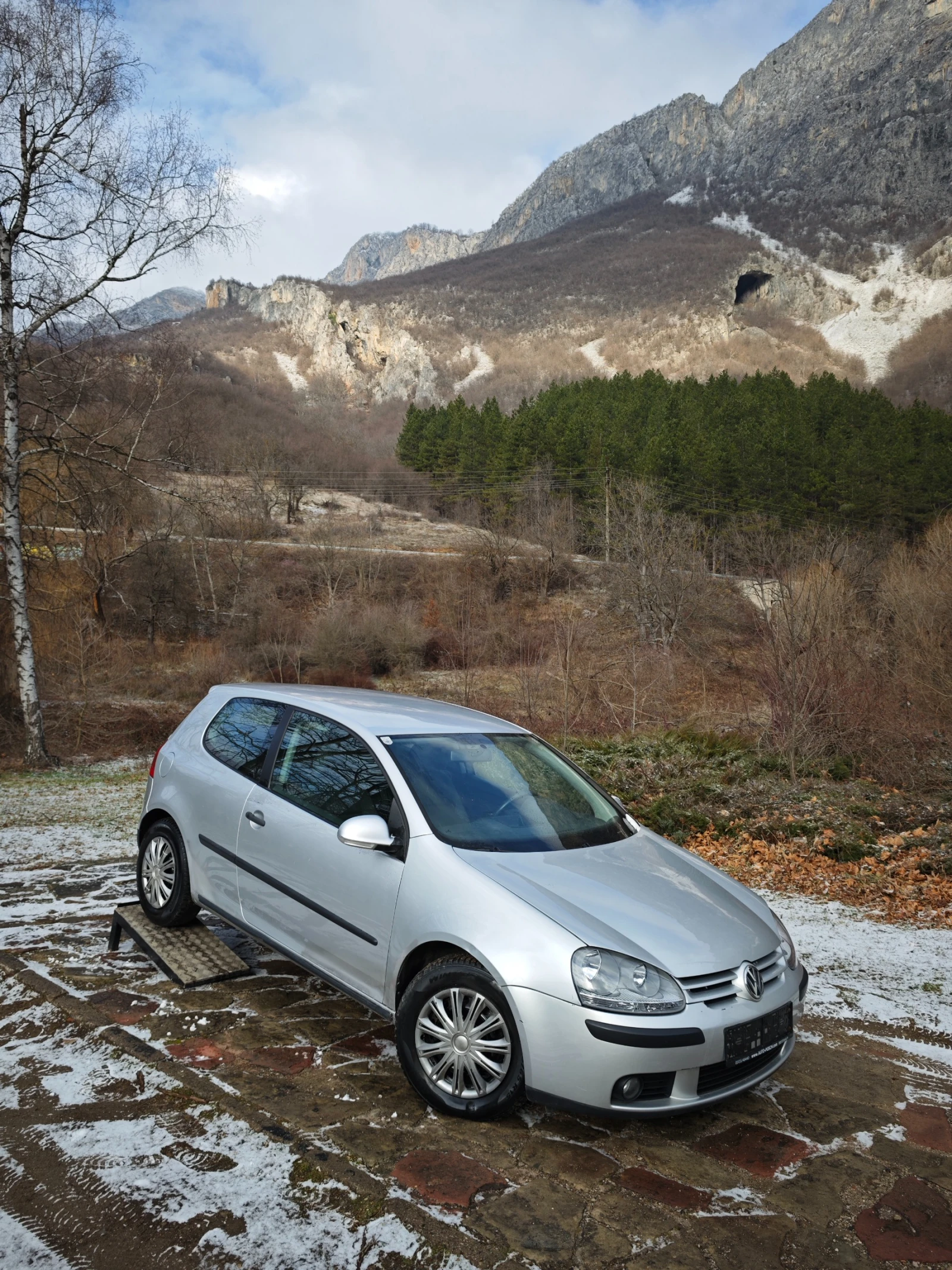 VW Golf 1.4I НОВ ВНОС | Mobile.bg — изображение 1