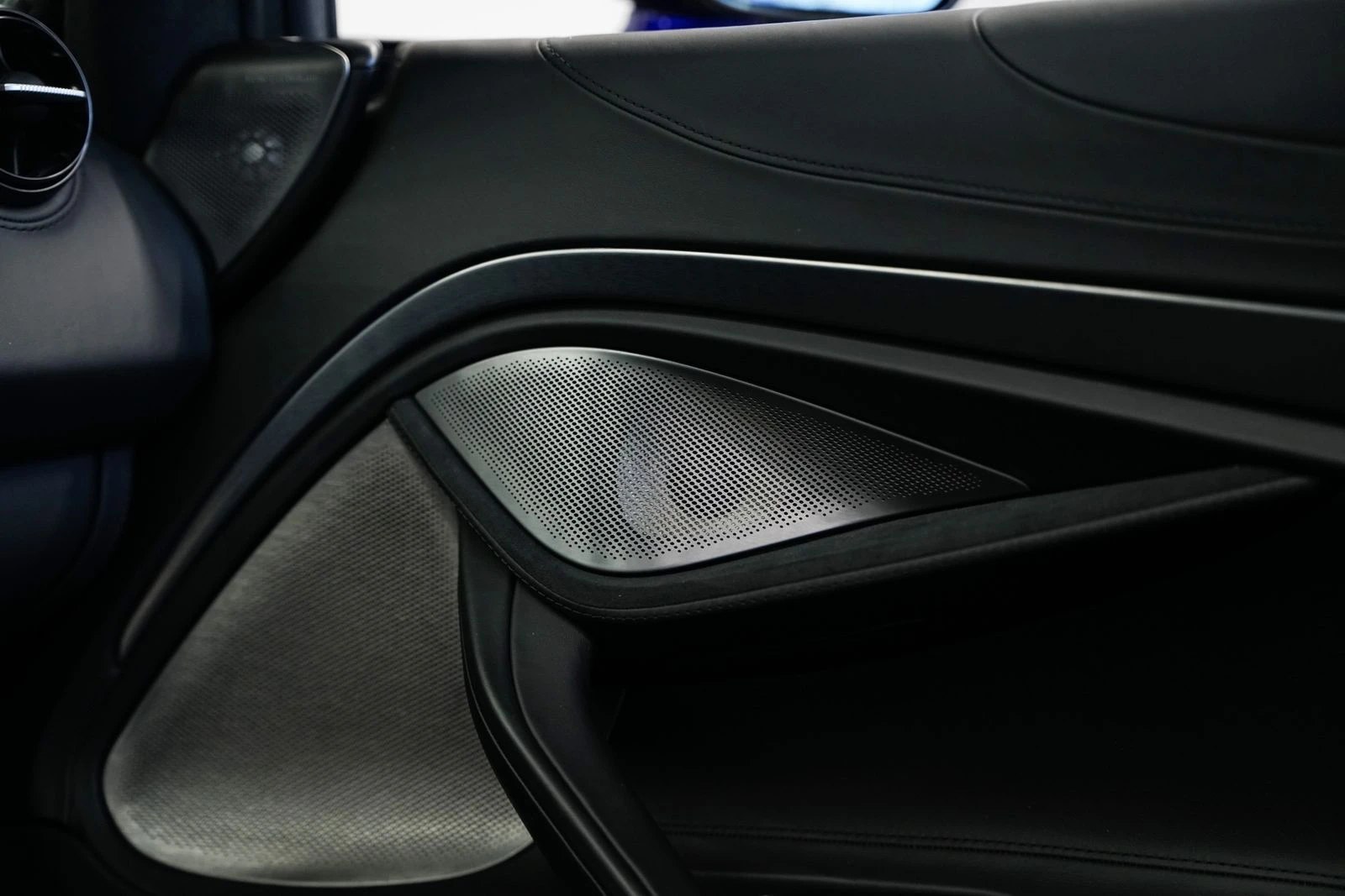 McLaren 720 S 750S SPIDER/ LIFT/ CERAMIC/ CARBON/ B&W/ | Mobile.bg   17