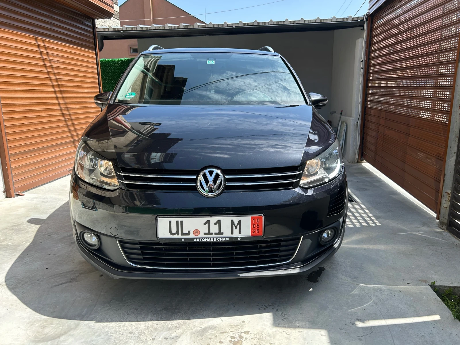 VW Touran 2.0TDI CROS - изображение 2