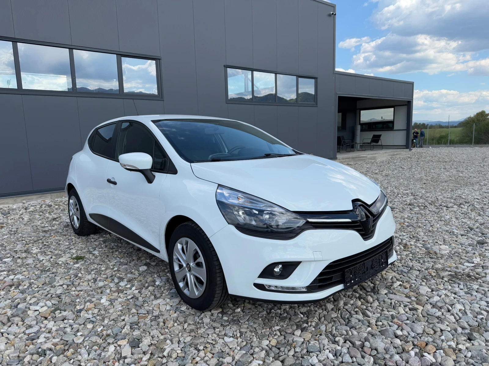 Renault Clio 1.5 DCI NAVI - изображение 8