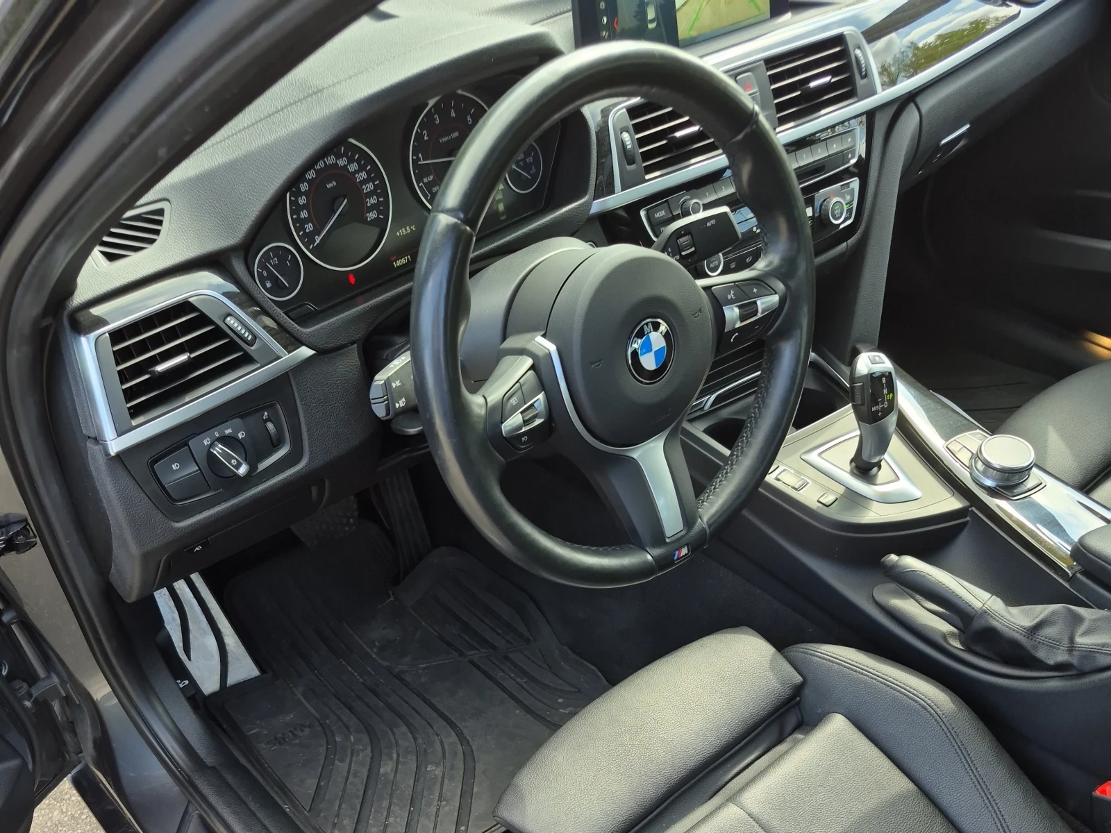 BMW 330 xDrive* CARFAX* ОПЦИЯ ЗА ФИНАНСИРАНЕ*  - изображение 6
