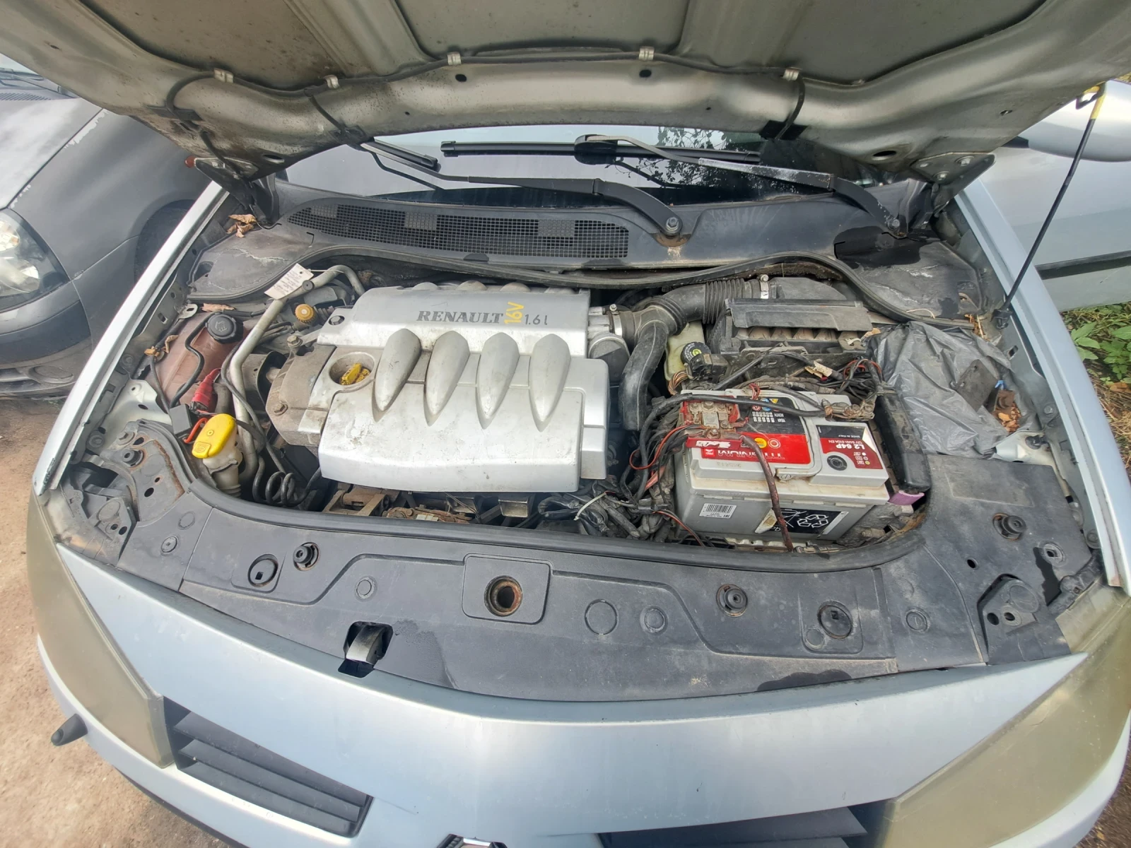 Renault Megane 1.6 16V - изображение 9