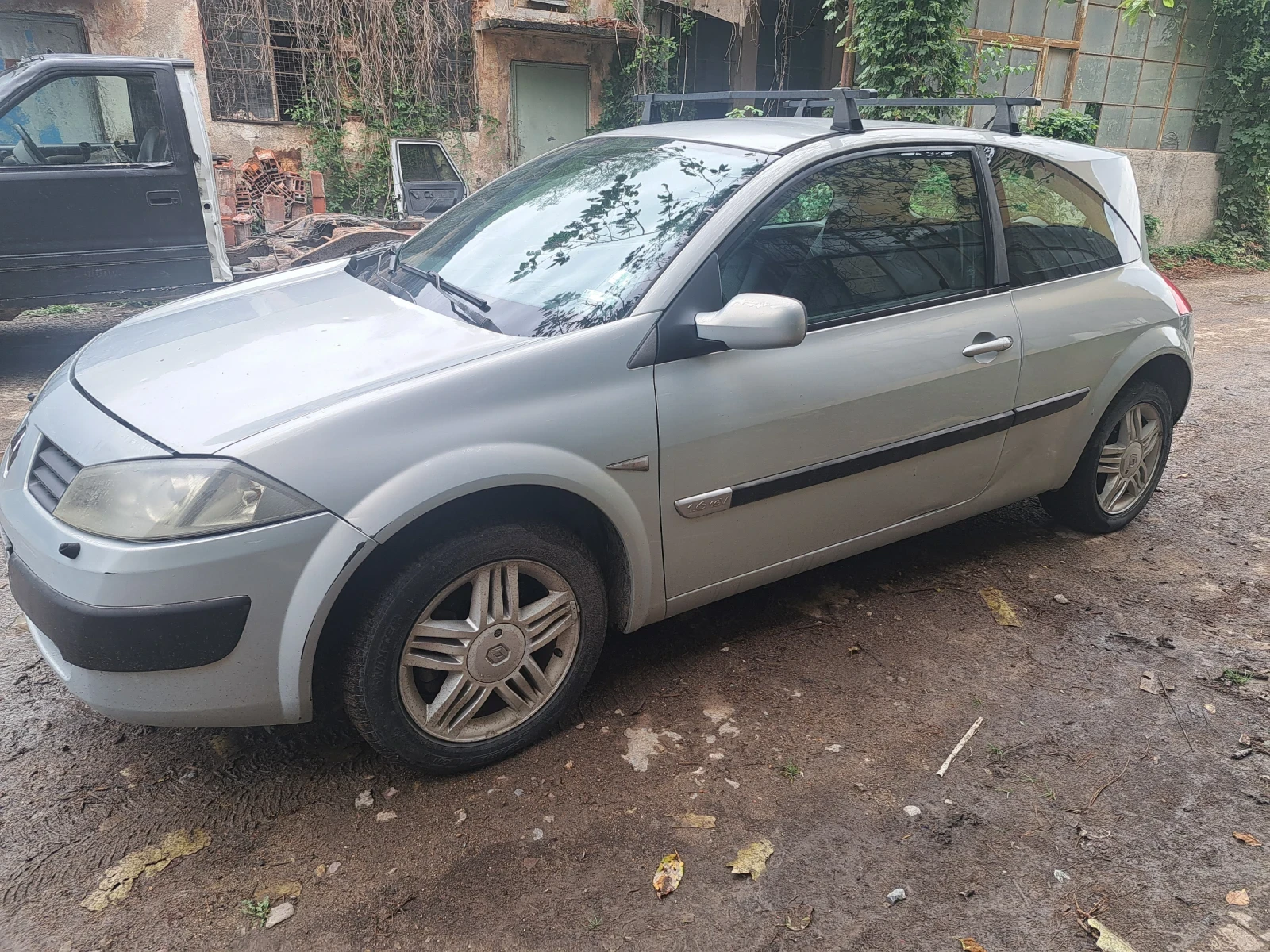 Renault Megane 1.6 16V - изображение 4